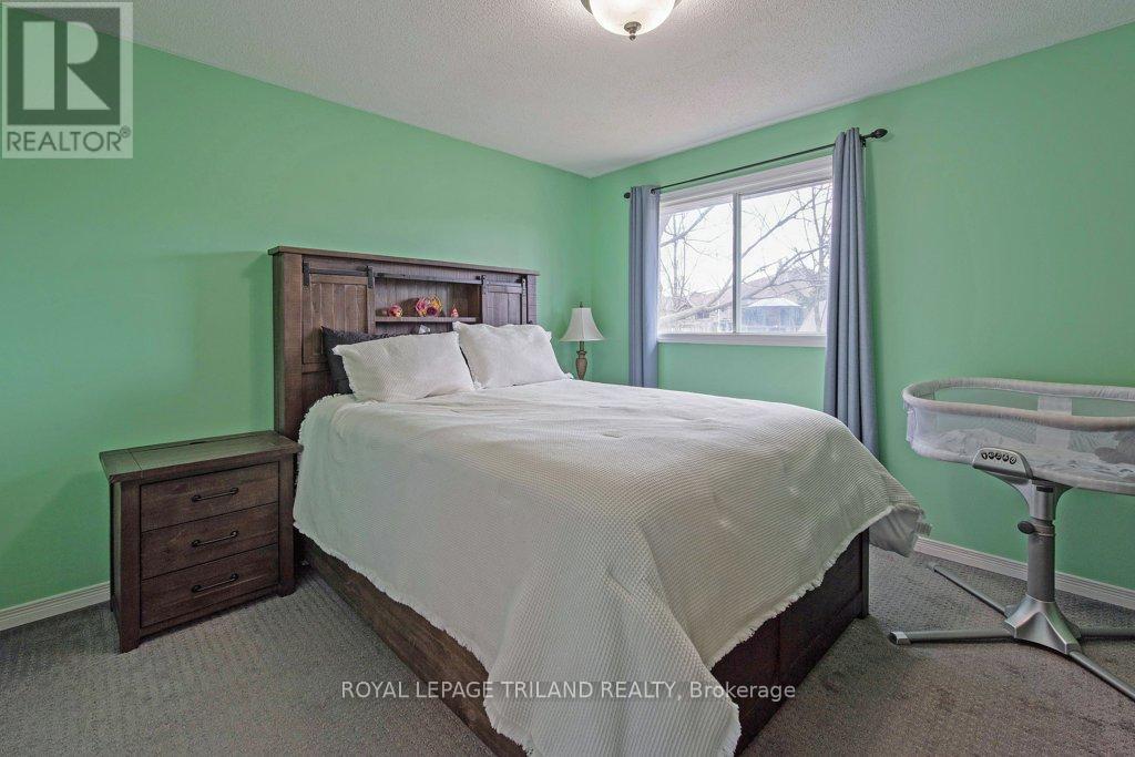 7 Golding Place, St. Thomas, Ontario  N5R 6B6 - Photo 21 - X12098365