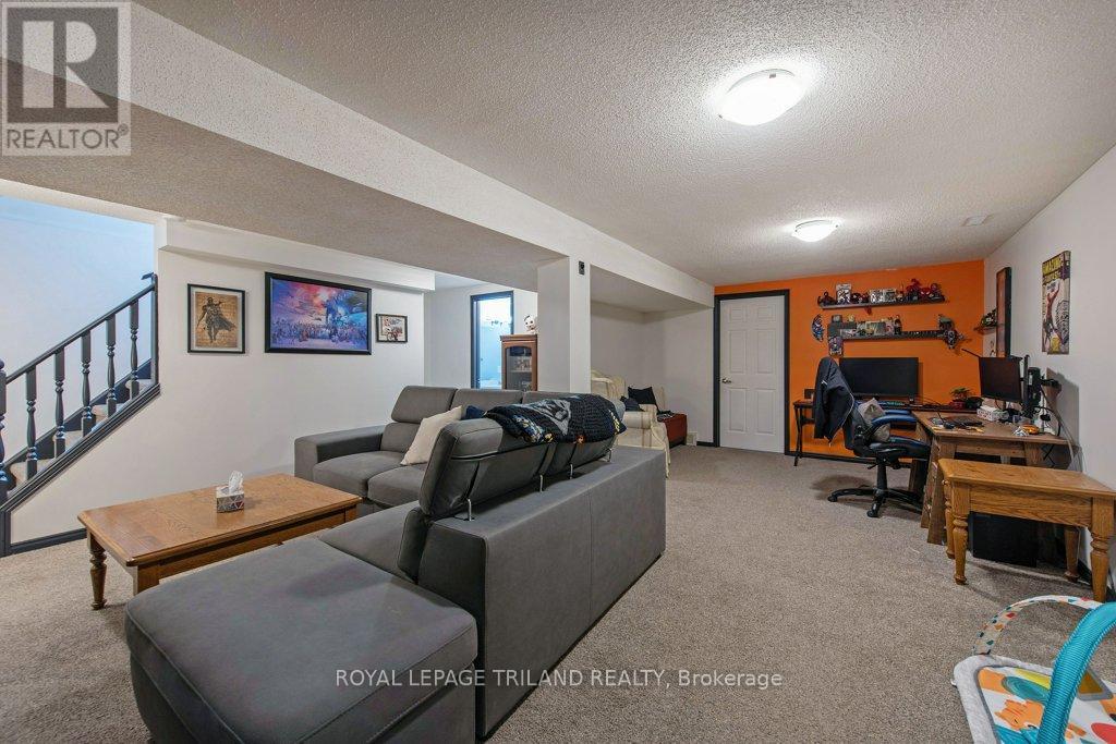 7 Golding Place, St. Thomas, Ontario  N5R 6B6 - Photo 30 - X12098365