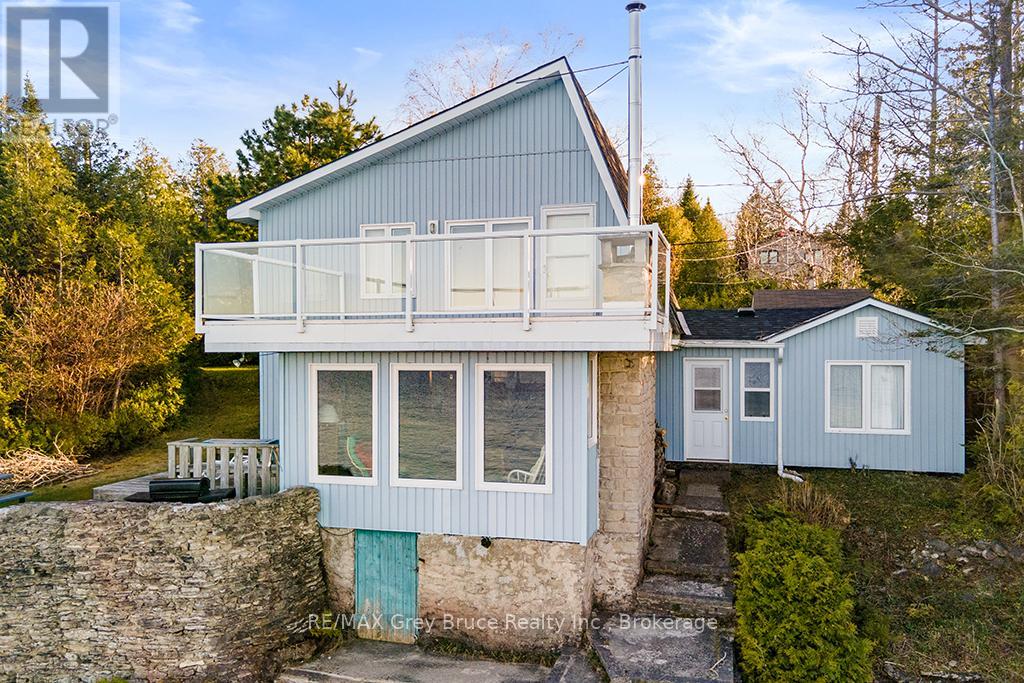 94 Isthmus Bay Road, Northern Bruce Peninsula, Ontario  N0H 1W0 - Photo 7 - X12077070