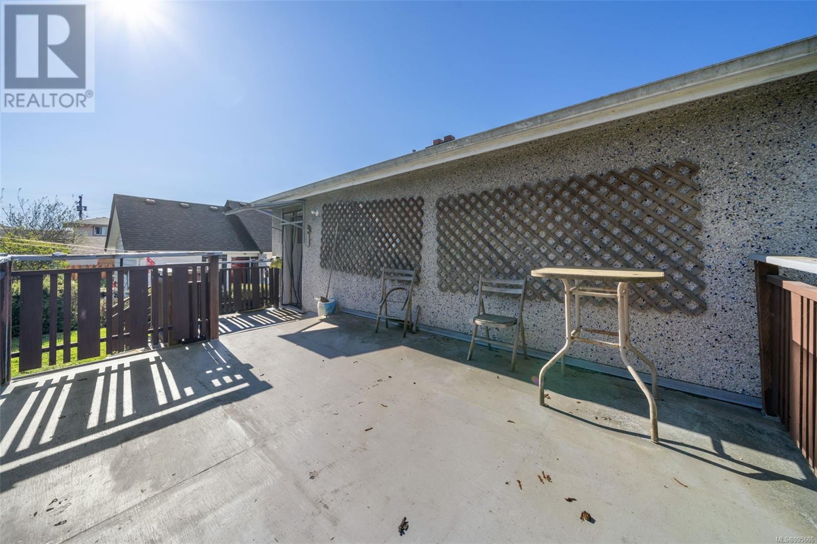 74 Crease Ave, Saanich, British Columbia  V8Z 1S5 - Photo 20 - 995686
