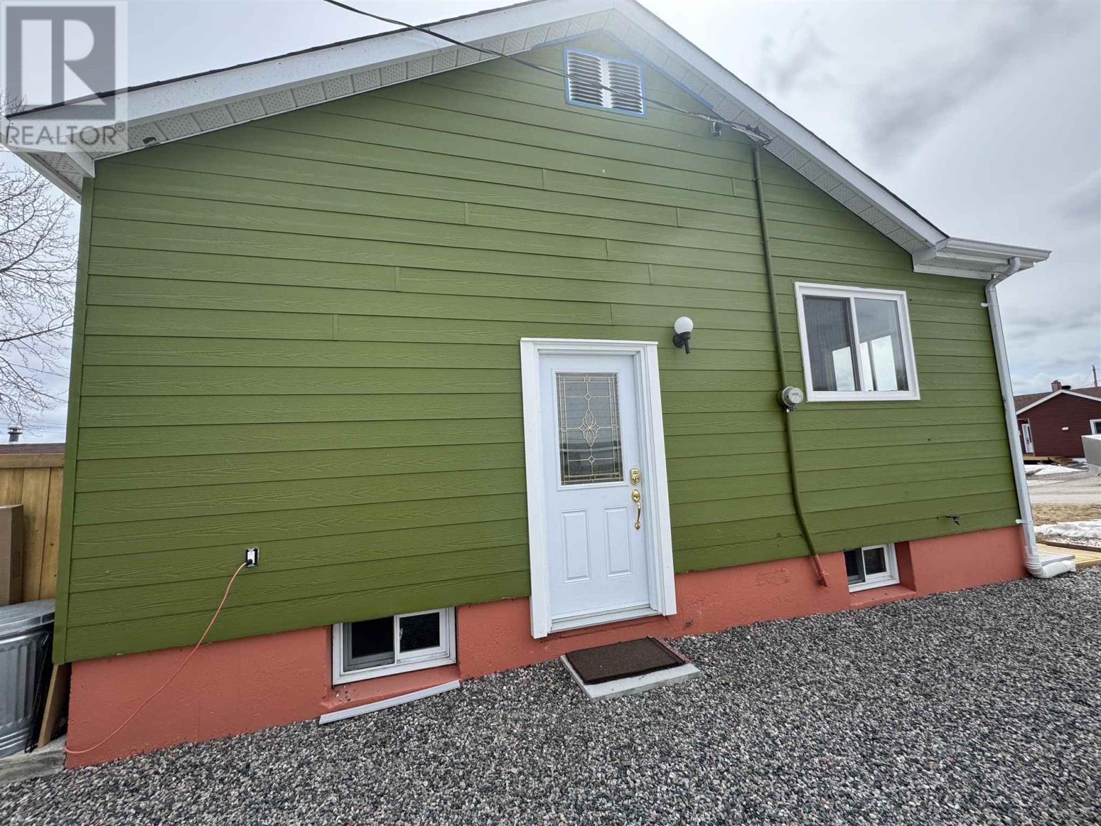 5 Falcon Dr, Manitouwadge, Ontario  P0T 2C0 - Photo 2 - TB250842