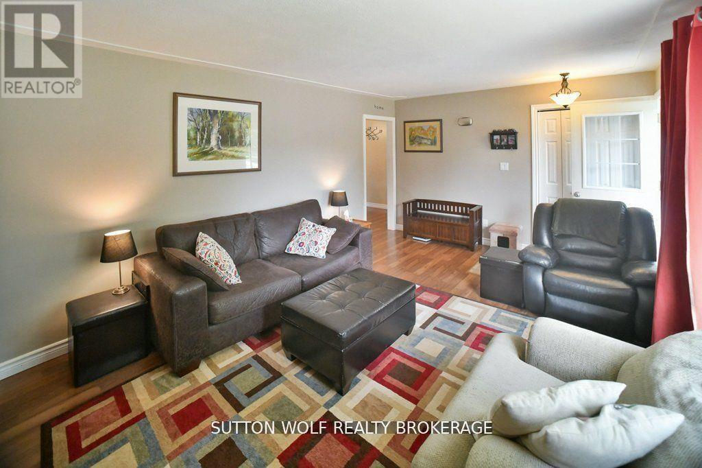 Property at 566 DEWAN STREET image 4