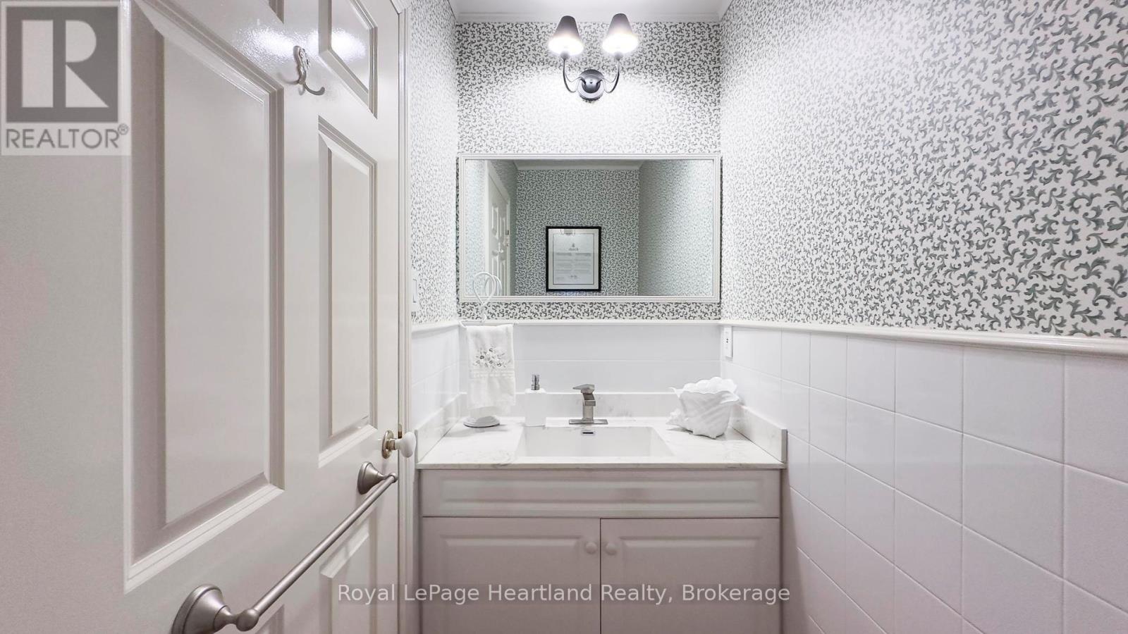 37001 Millar Street, Ashfield-Colborne-Wawanosh, Ontario  N7A 3Y1 - Photo 25 - X12098269