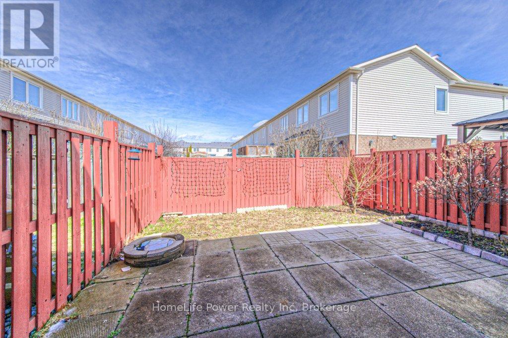 7 Abbott Crescent, Cambridge, Ontario  N3C 0C8 - Photo 33 - X12098292