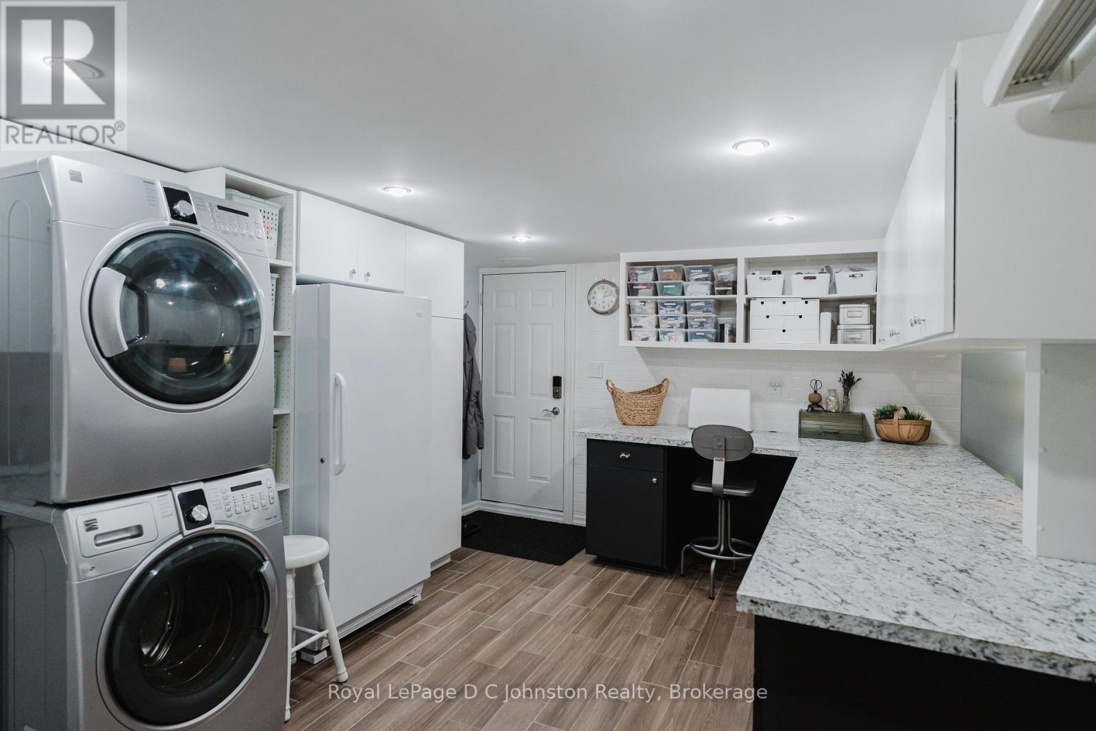 672 Christopher Drive, Saugeen Shores, Ontario  N0H 2C3 - Photo 32 - X12098345