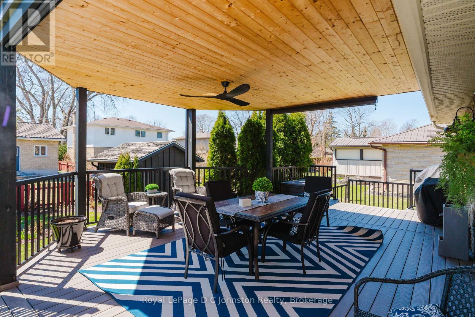 672 Christopher Drive, Saugeen Shores, Ontario  N0H 2C3 - Photo 39 - X12098345