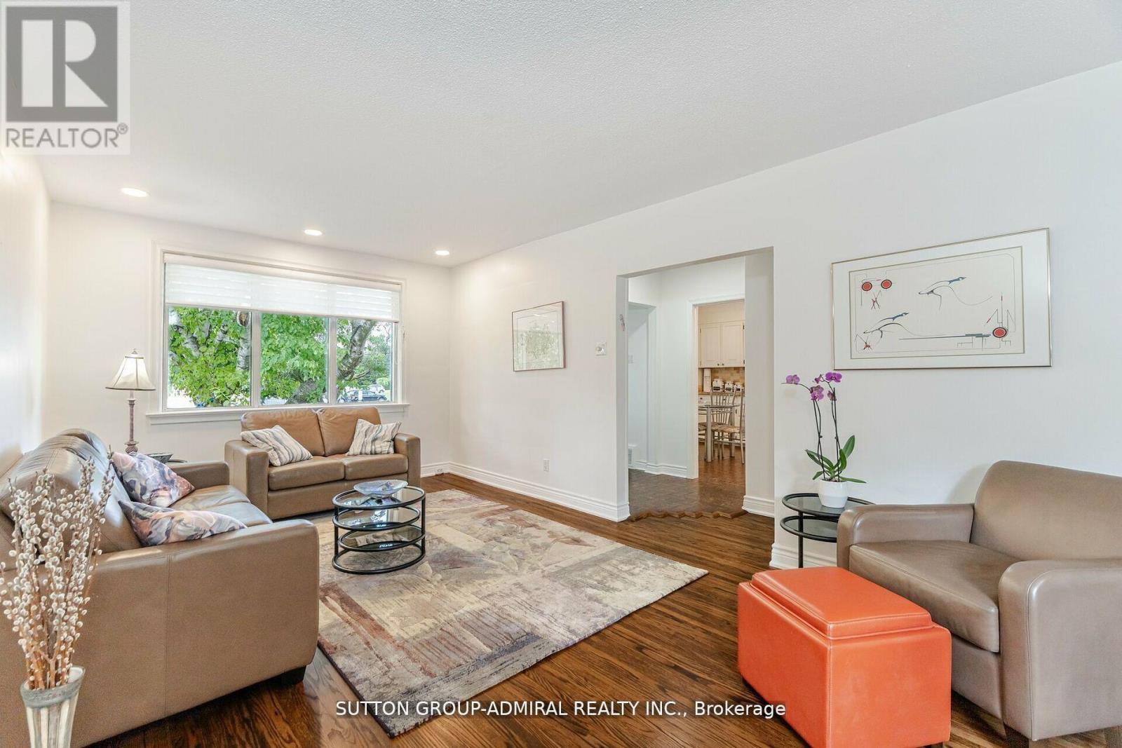 Property at 23 VINCI CRESCENT image 4