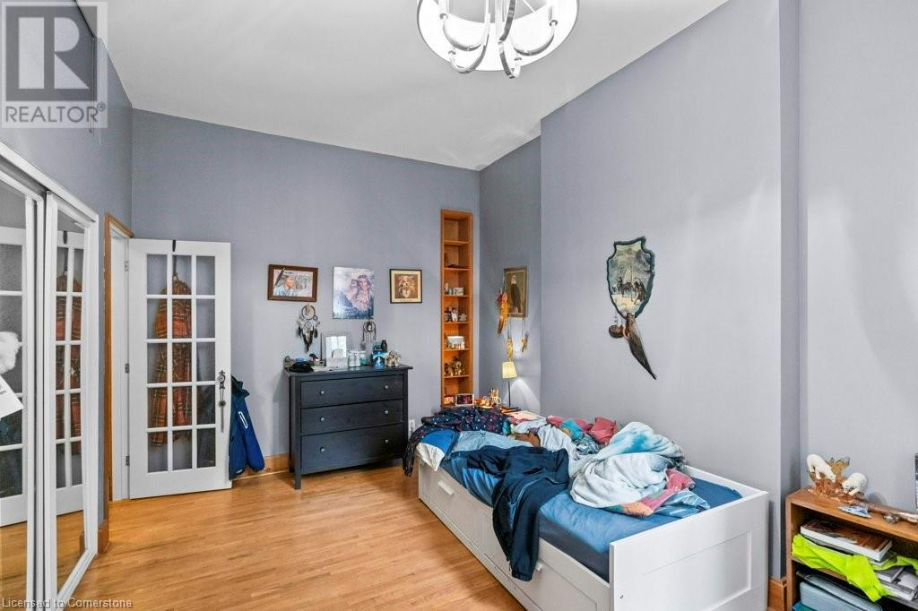 282 Main Street W, Hamilton, Ontario  L8P 1J8 - Photo 14 - 40720581