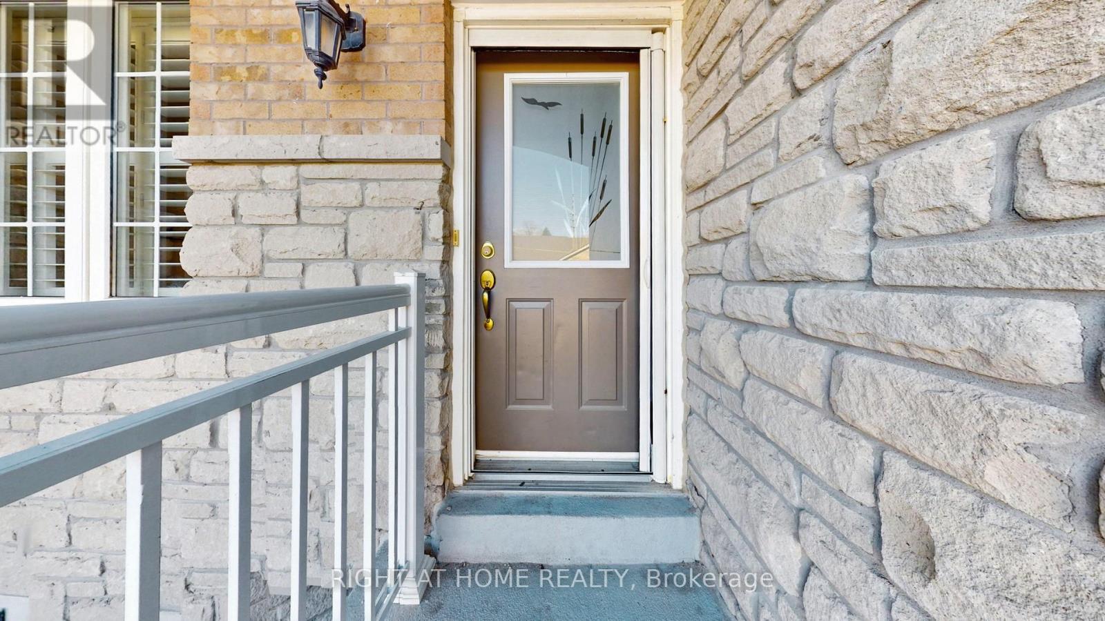 Property at 32 - 520 SILKEN LAUMANN DRIVE image 3