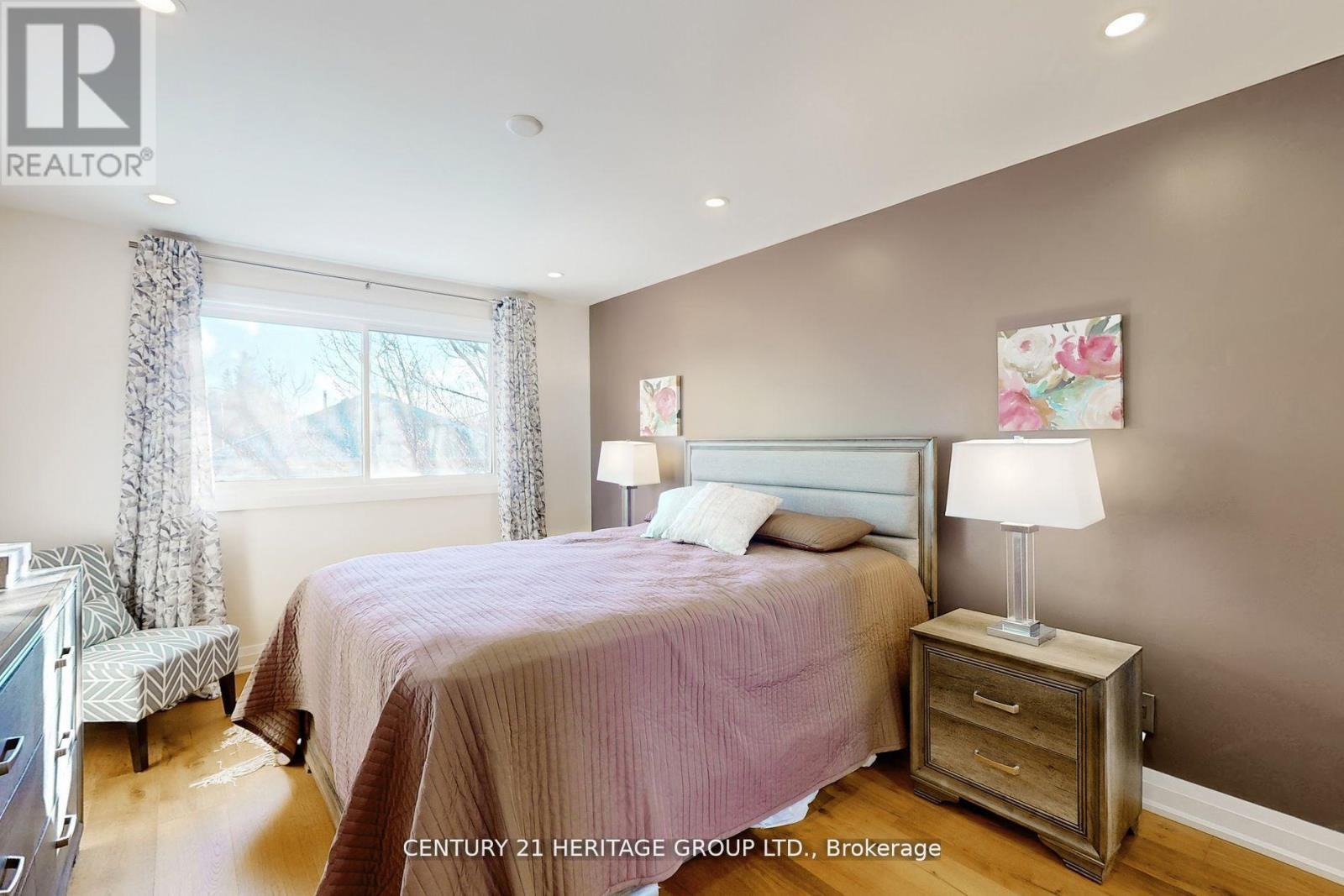 23 Gilbank Drive, Aurora, Ontario  L4G 5G5 - Photo 13 - N12098363
