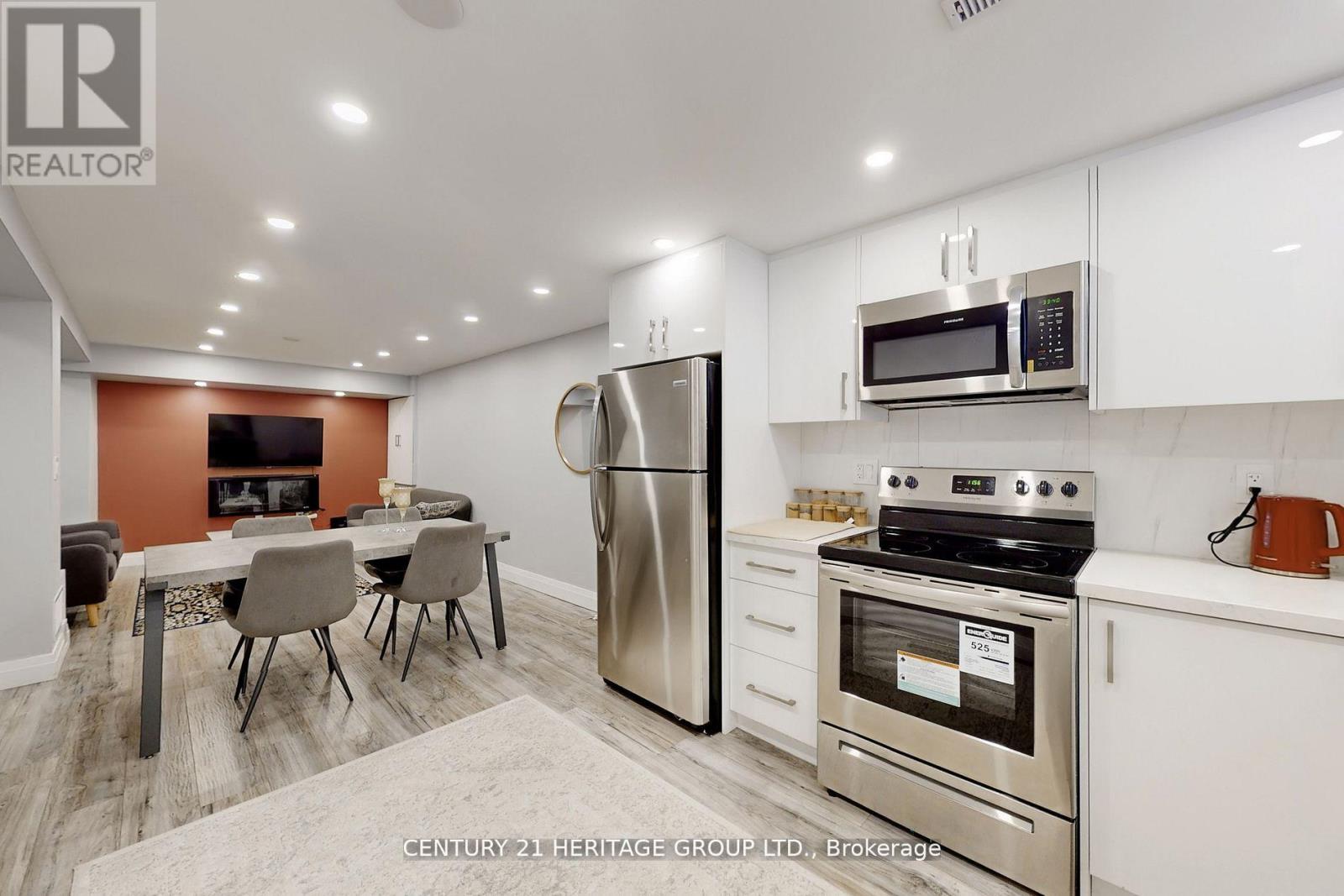 23 Gilbank Drive, Aurora, Ontario  L4G 5G5 - Photo 33 - N12098363