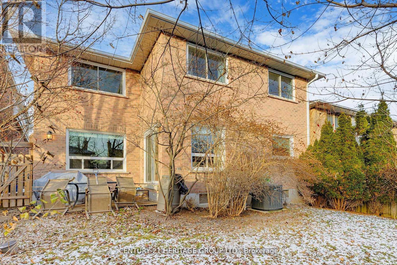 23 Gilbank Drive, Aurora, Ontario  L4G 5G5 - Photo 36 - N12098363