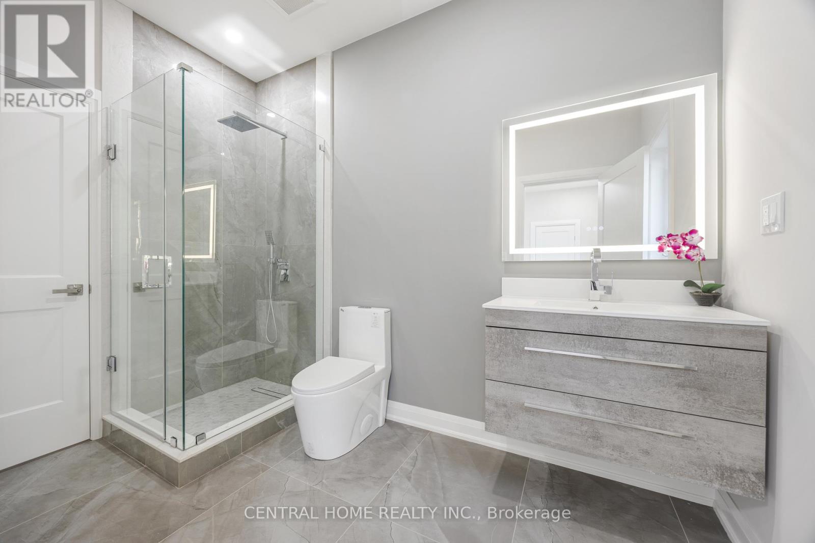 2950 Elgin Mills Road E, Markham, Ontario  L6C 1K9 - Photo 18 - N12078087