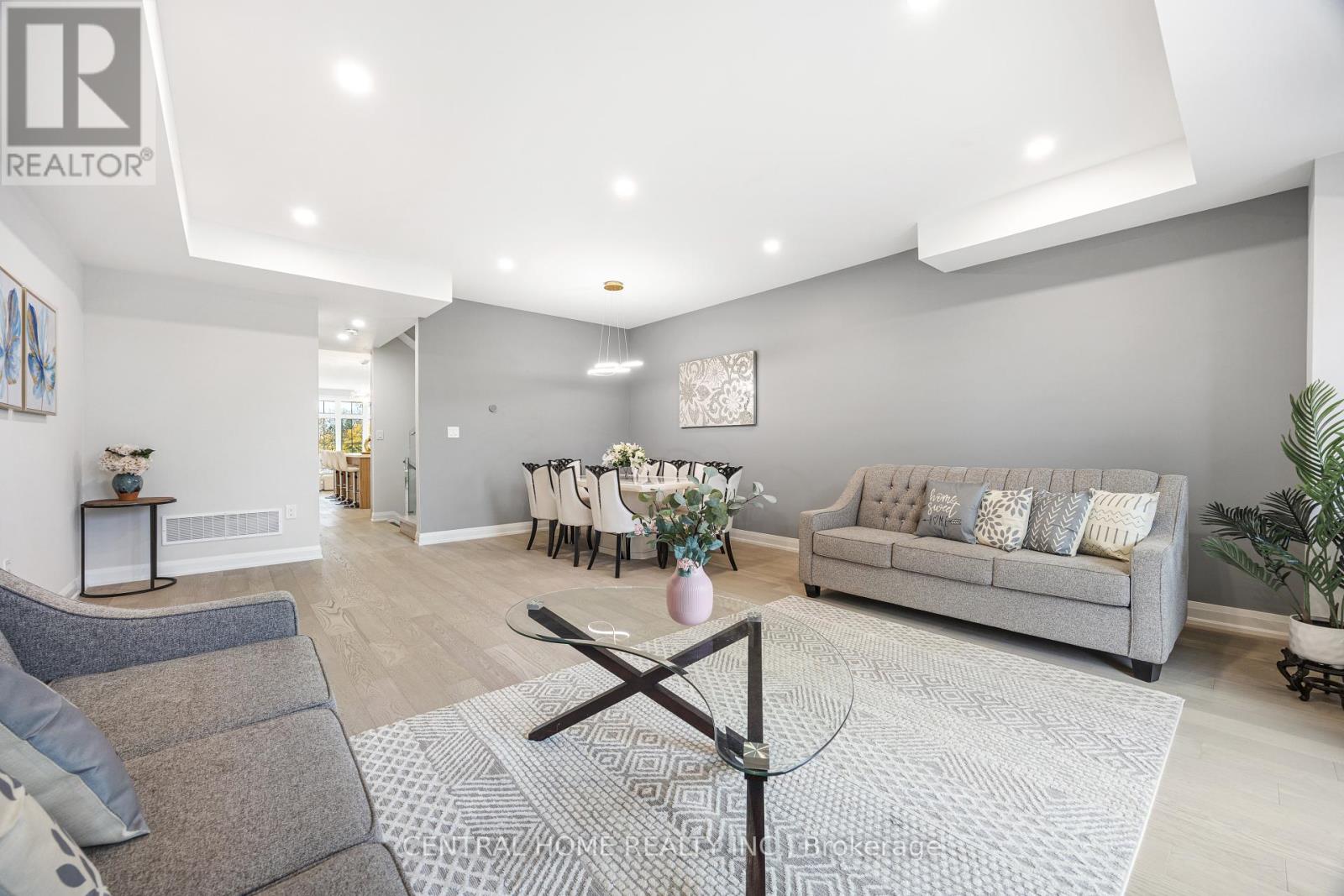 2950 Elgin Mills Road E, Markham, Ontario  L6C 1K9 - Photo 10 - N12078087