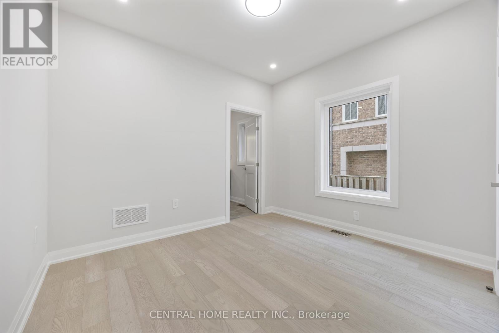 2950 Elgin Mills Road E, Markham, Ontario  L6C 1K9 - Photo 15 - N12078087