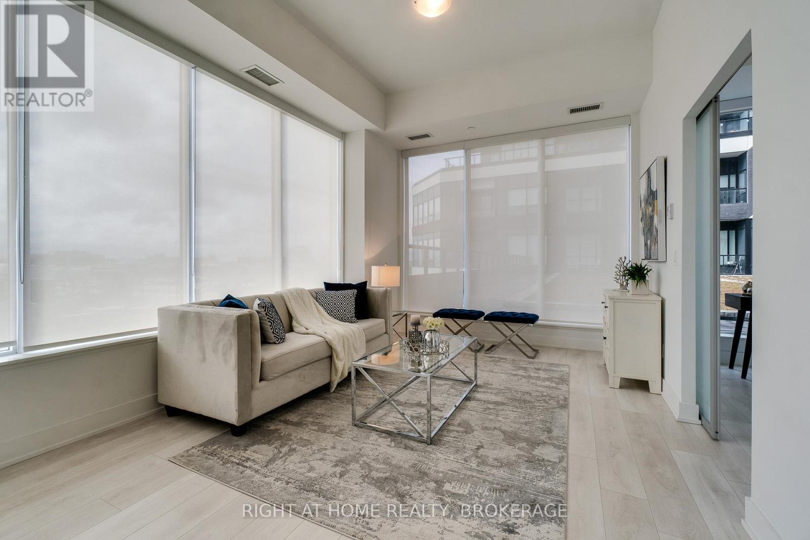 345 - 2485 Taunton Road, Oakville (Ro River Oaks), Ontario  L6H 6M3 - Photo 10 - W12098200