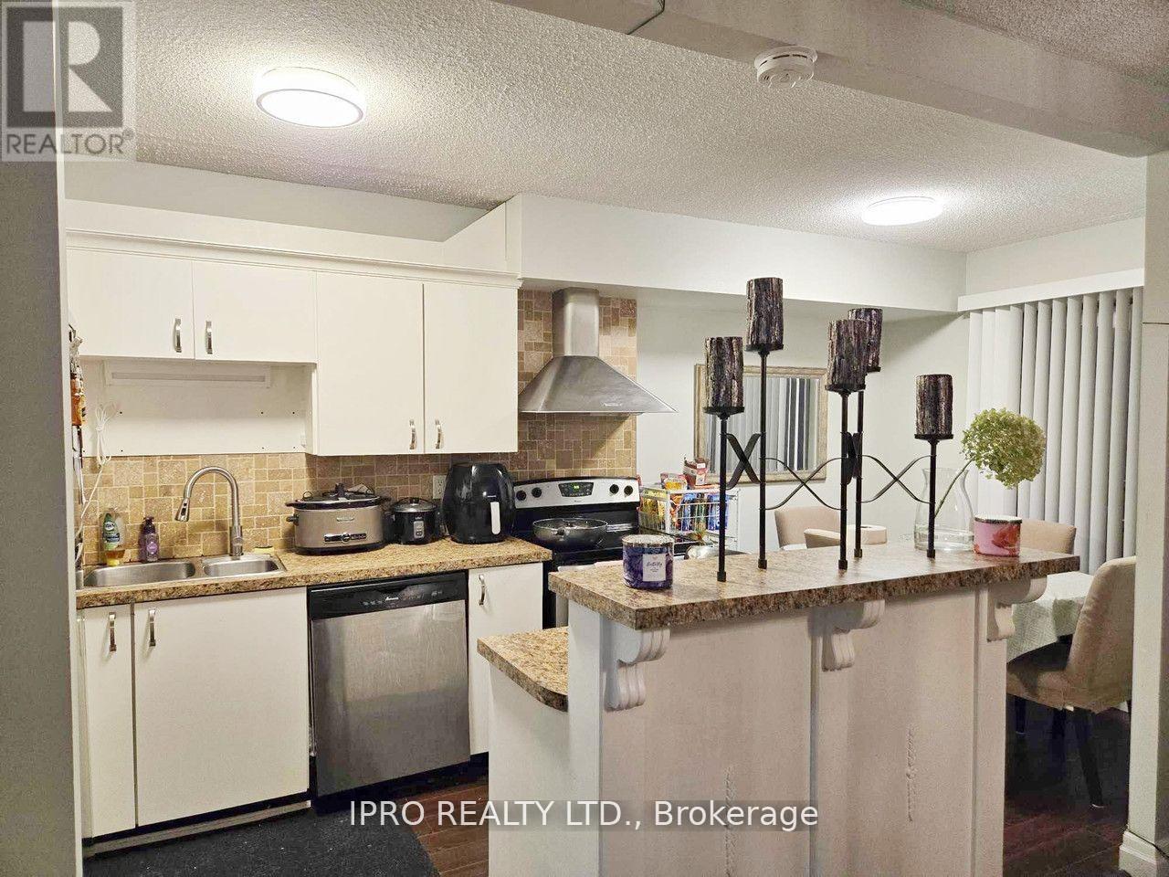 Property at 520 - 1000 CEDARGLEN GATE image 4