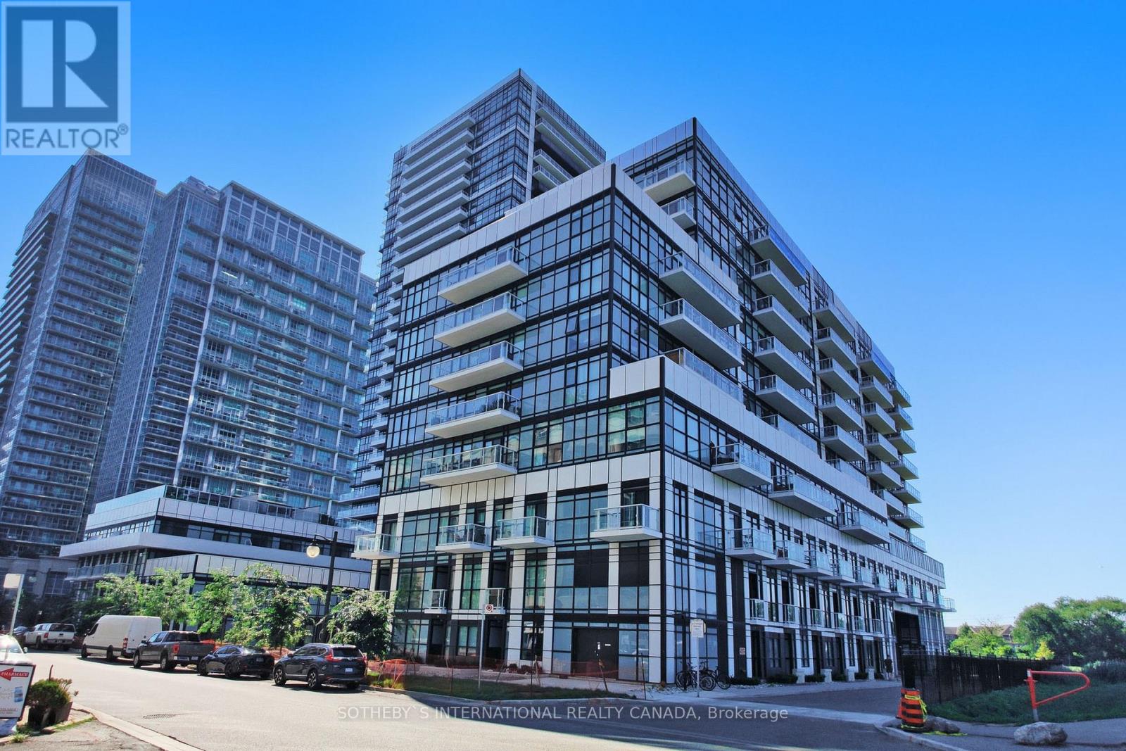 2011 - 251 MANITOBA STREET, Toronto, Ontario