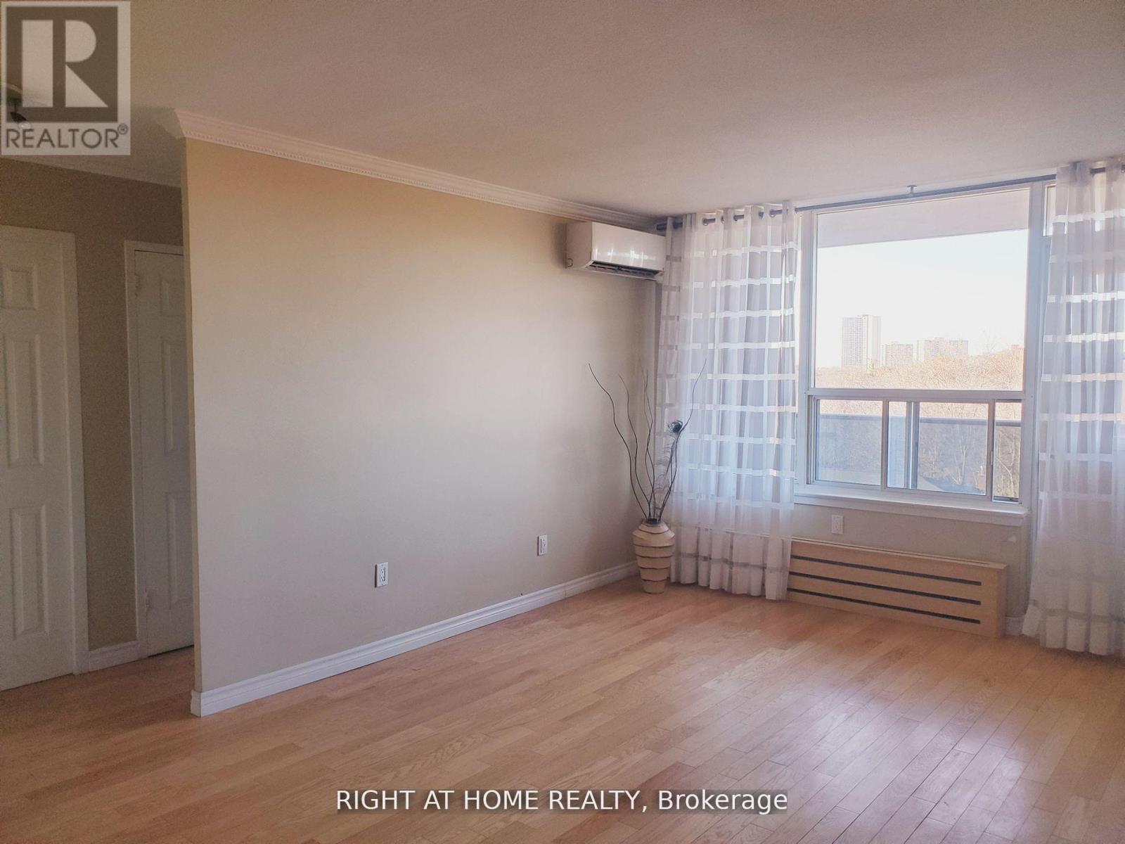 607 - 235 Grandravine Drive, Toronto, Ontario  M3N 1J2 - Photo 7 - W12098254
