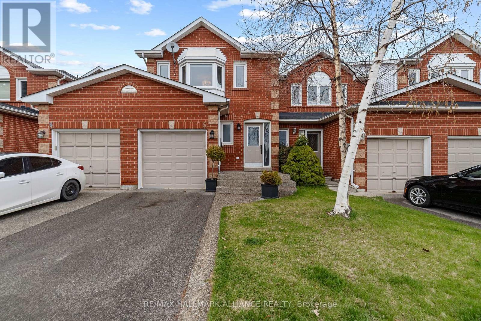 5 - 2350 GRAND RAVINE DRIVE W, Oakville, Ontario