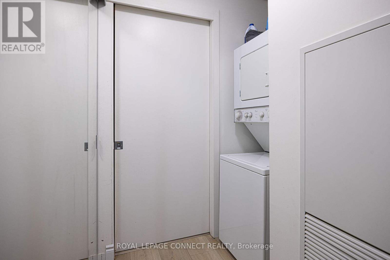 1215 - 105 The Queensway, Toronto, Ontario  M6S 5B5 - Photo 19 - W12098297