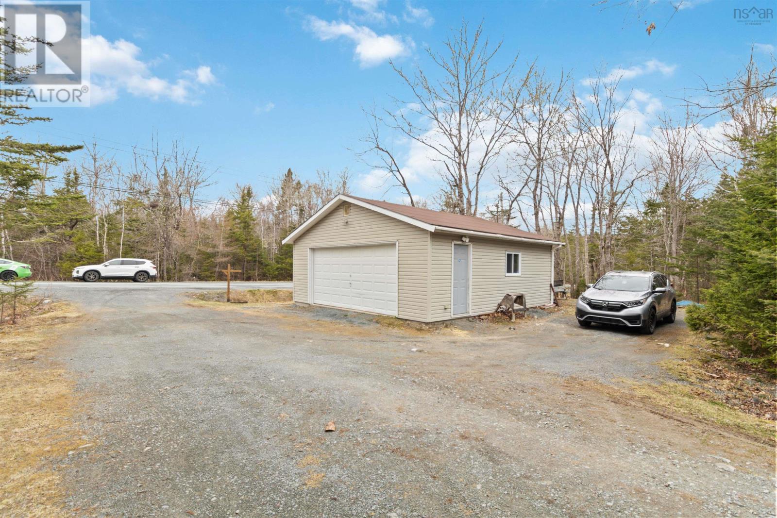 Property at 29 Allenby Drive image 2