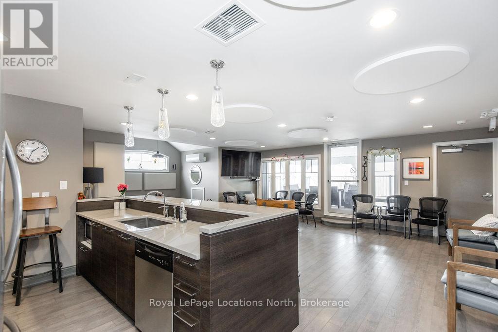 58 Waterview Road, Wasaga Beach, Ontario  L9Z 0E9 - Photo 44 - S12082559