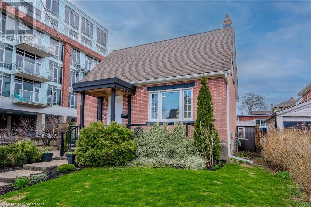 Property at 57 PEPPLER Street image 4