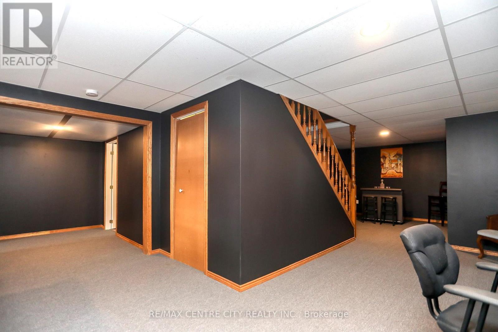 212 Queen Street, West Elgin (Rodney), Ontario  N0L 2C0 - Photo 41 - X12098384