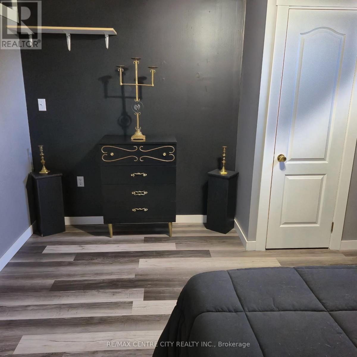 212 Queen Street, West Elgin (Rodney), Ontario  N0L 2C0 - Photo 46 - X12098384