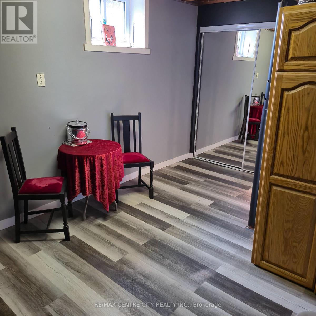 212 Queen Street, West Elgin (Rodney), Ontario  N0L 2C0 - Photo 47 - X12098384