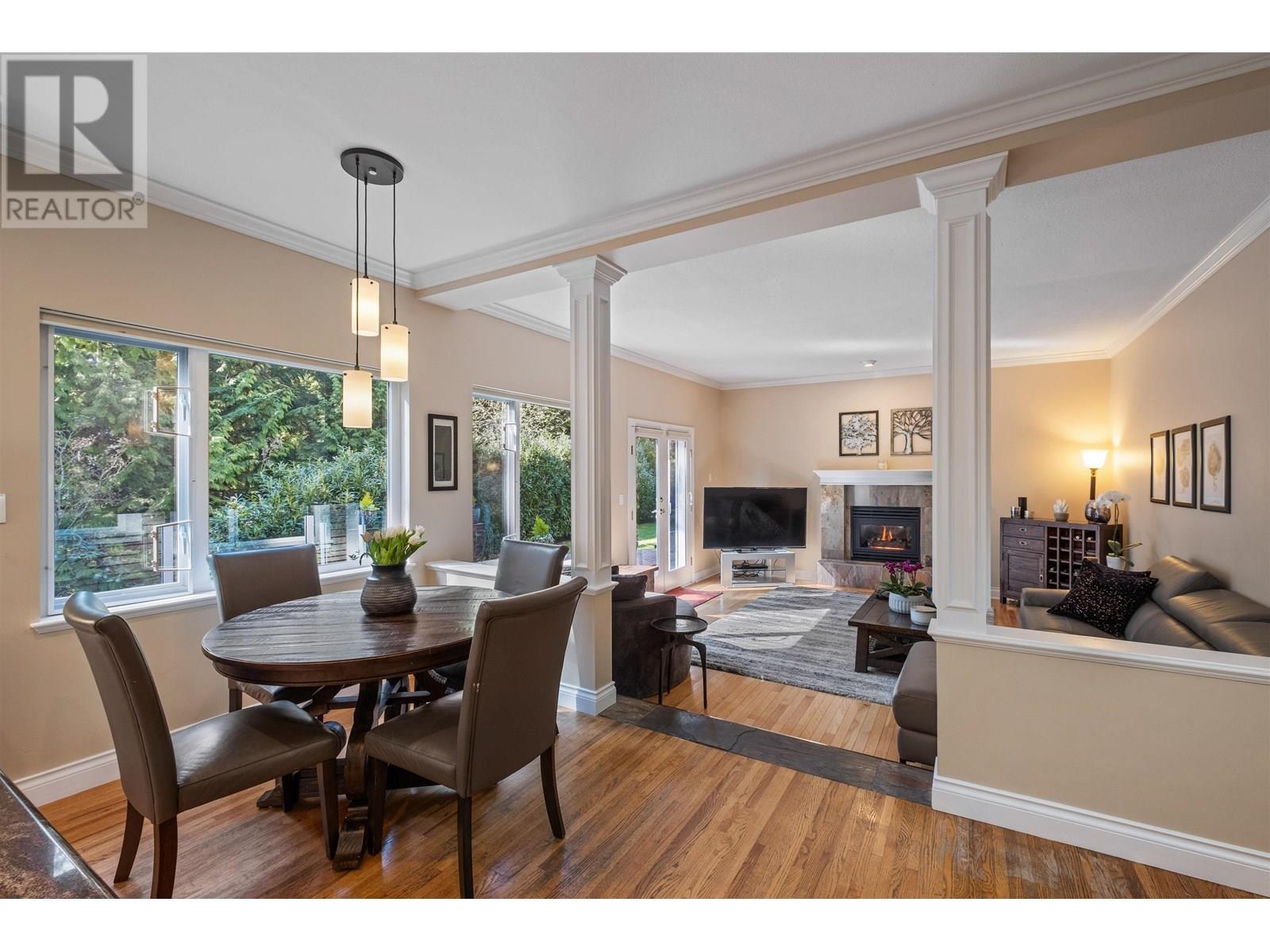 4905 Chalet Place, North Vancouver, British Columbia  V7R 4X4 - Photo 12 - R2993226