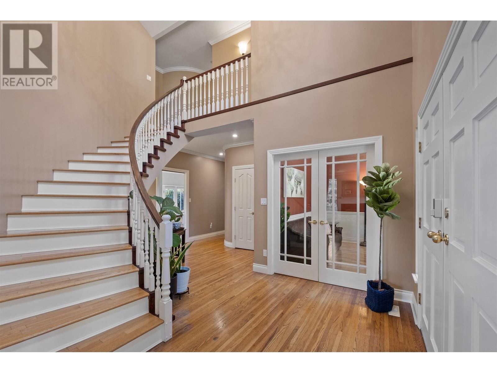 4905 Chalet Place, North Vancouver, British Columbia  V7R 4X4 - Photo 19 - R2993226