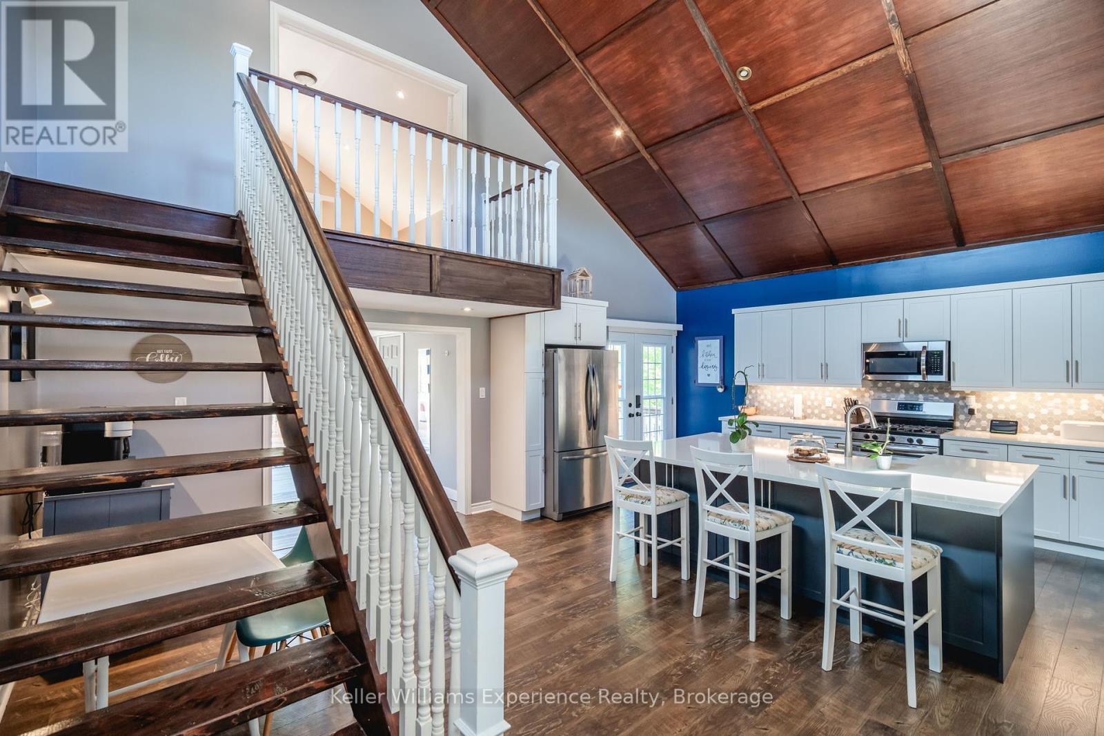 78 John Dillingno Street, Tay, Ontario  L0K 2A0 - Photo 12 - S12098480
