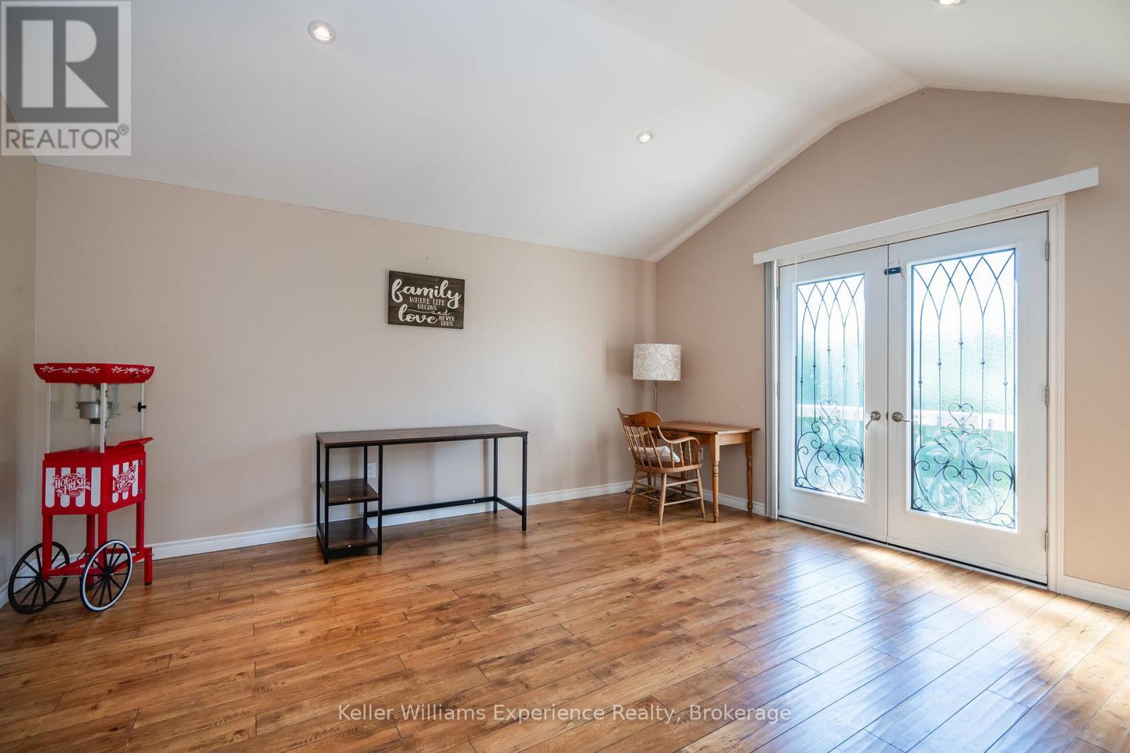 78 John Dillingno Street, Tay, Ontario  L0K 2A0 - Photo 28 - S12098480