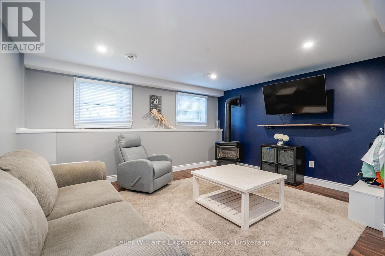 78 John Dillingno Street, Tay, Ontario  L0K 2A0 - Photo 31 - S12098480