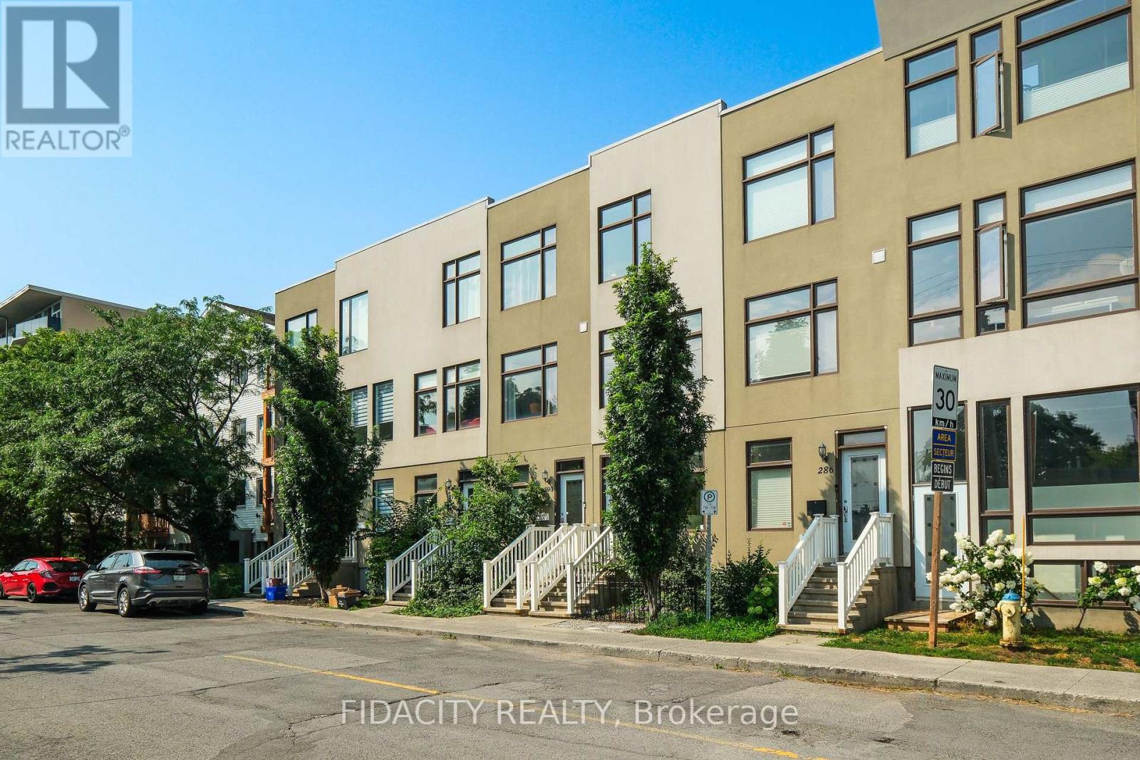 Property at 288 CAMBRIDGE STREET N image 2
