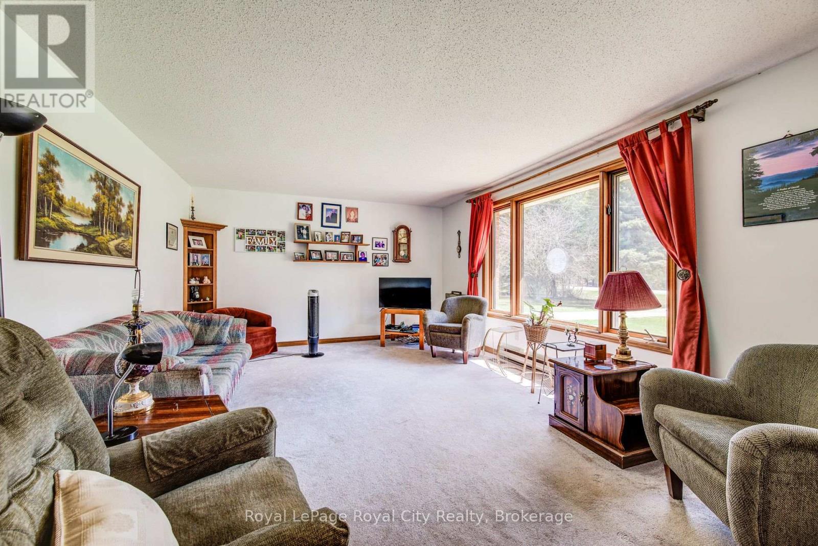 122 Side Road 18 Road, Centre Wellington, Ontario  N1M 2W3 - Photo 8 - X12098440