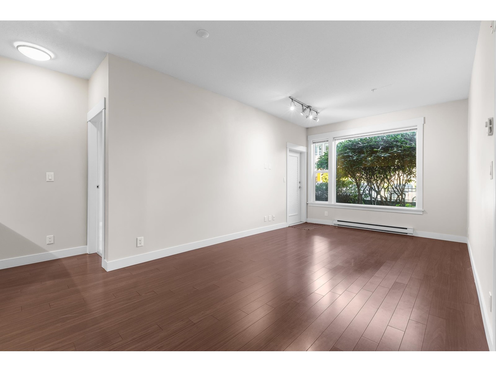 102 33539 Holland Avenue, Abbotsford, British Columbia  V2S 0C6 - Photo 11 - R2992682