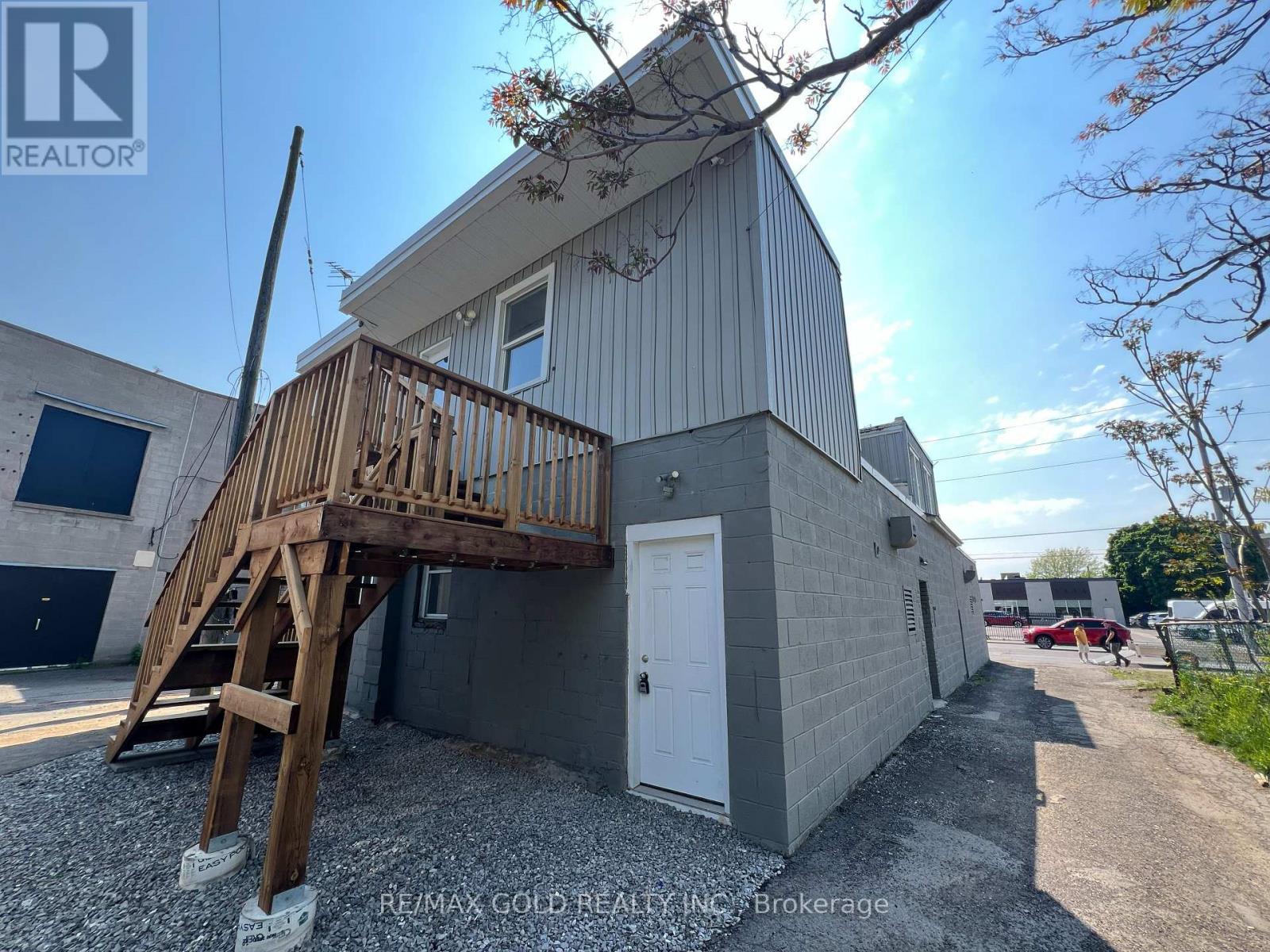 UNIT 5 (REAR) - 78 GENEVA STREET, St. Catharines, Ontario
