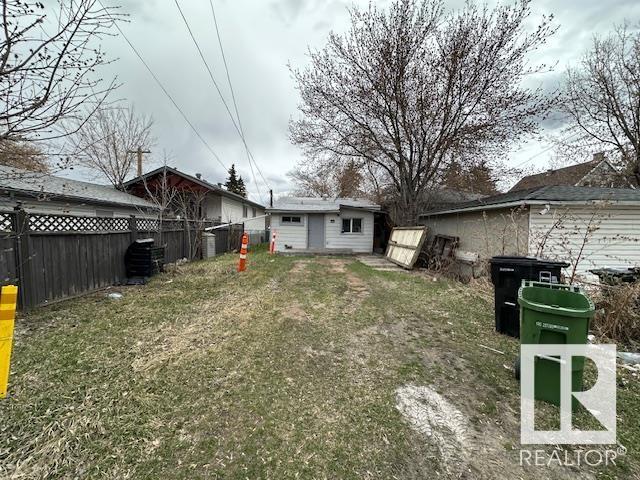 Property at 9423 110 AV NW image 4