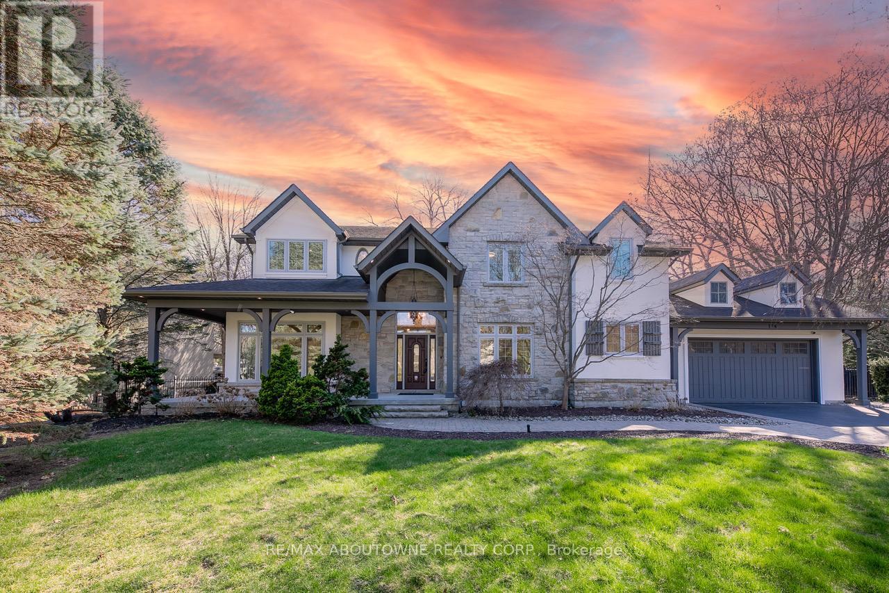 Property at 116 PARKWOOD COURT image 1