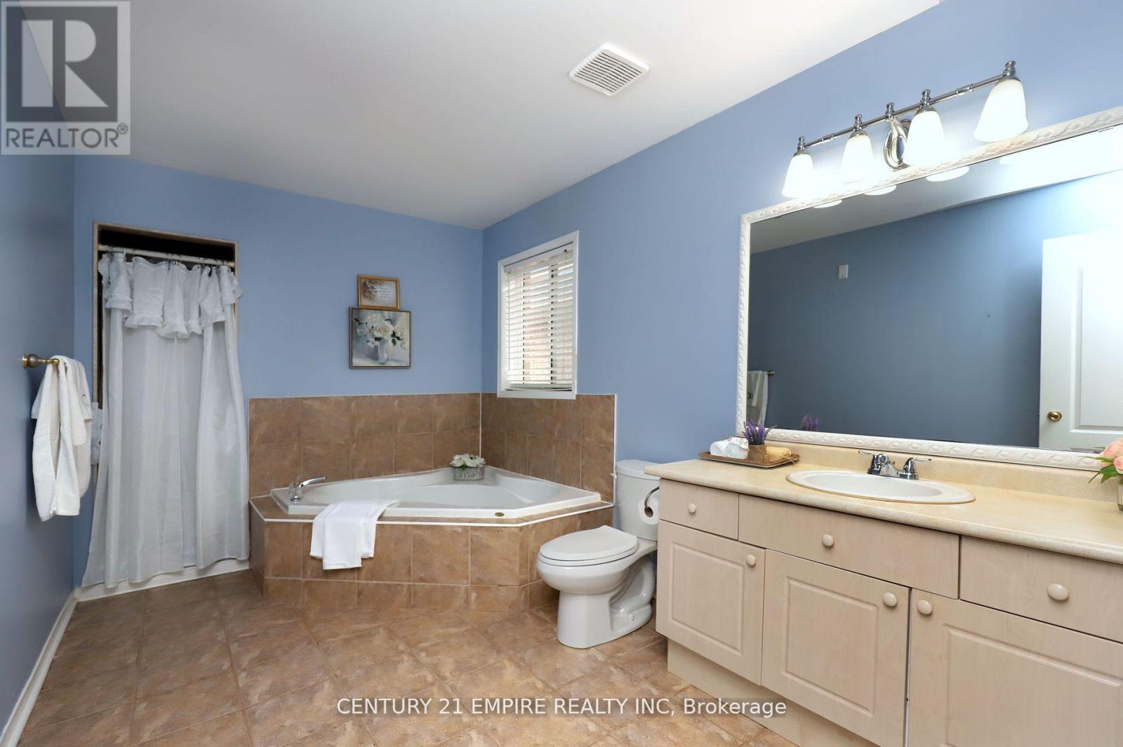 21 Spencer Drive, Brampton, Ontario  L7A 2A2 - Photo 27 - W12098382