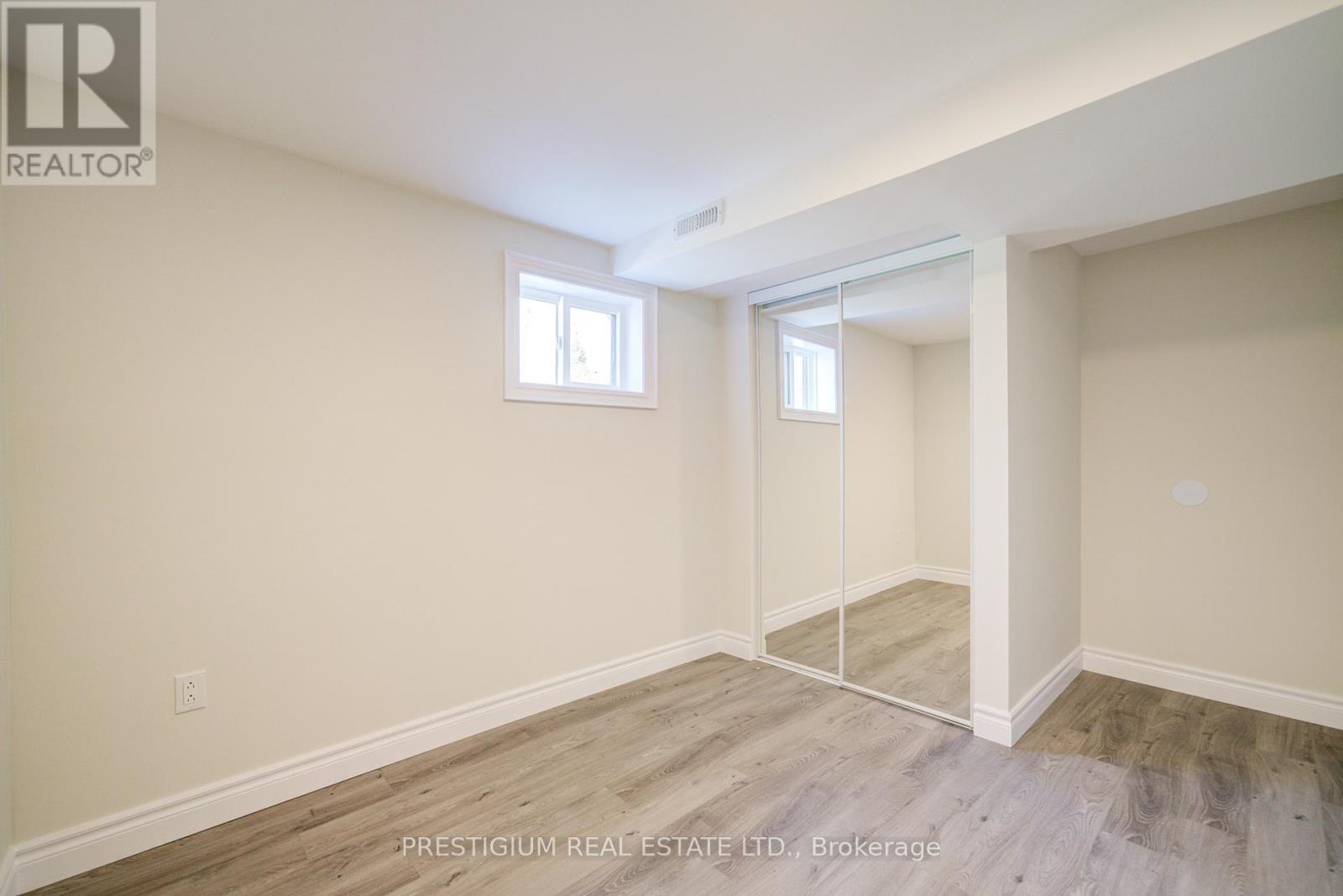 6 Willis Drive, Brampton, Ontario  L6W 1A9 - Photo 40 - W12098413