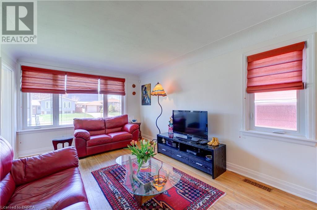 Property at 112 IRENE Avenue image 5