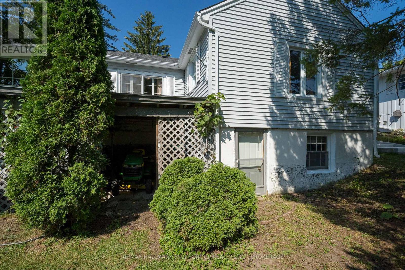 366 Dundas Street W, Greater Napanee, Ontario  K7R 2B6 - Photo 33 - X12098631