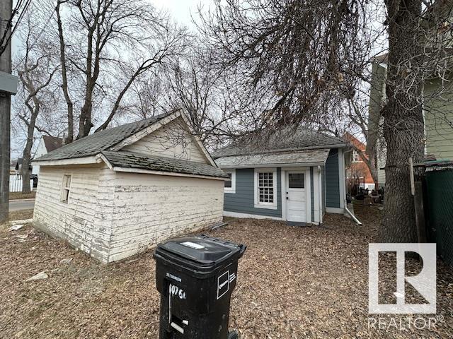 Property at 10803 93 ST NW image 5