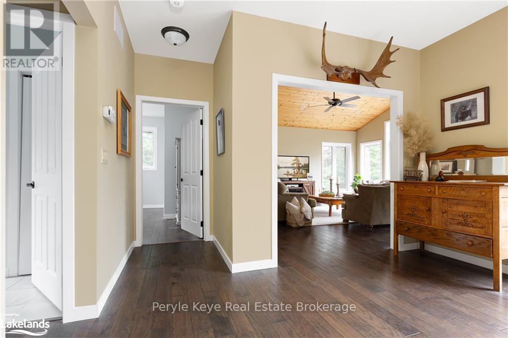1305 Bellwood Acres Road, Lake Of Bays, Ontario  P0B 1A0 - Photo 20 - X11961488