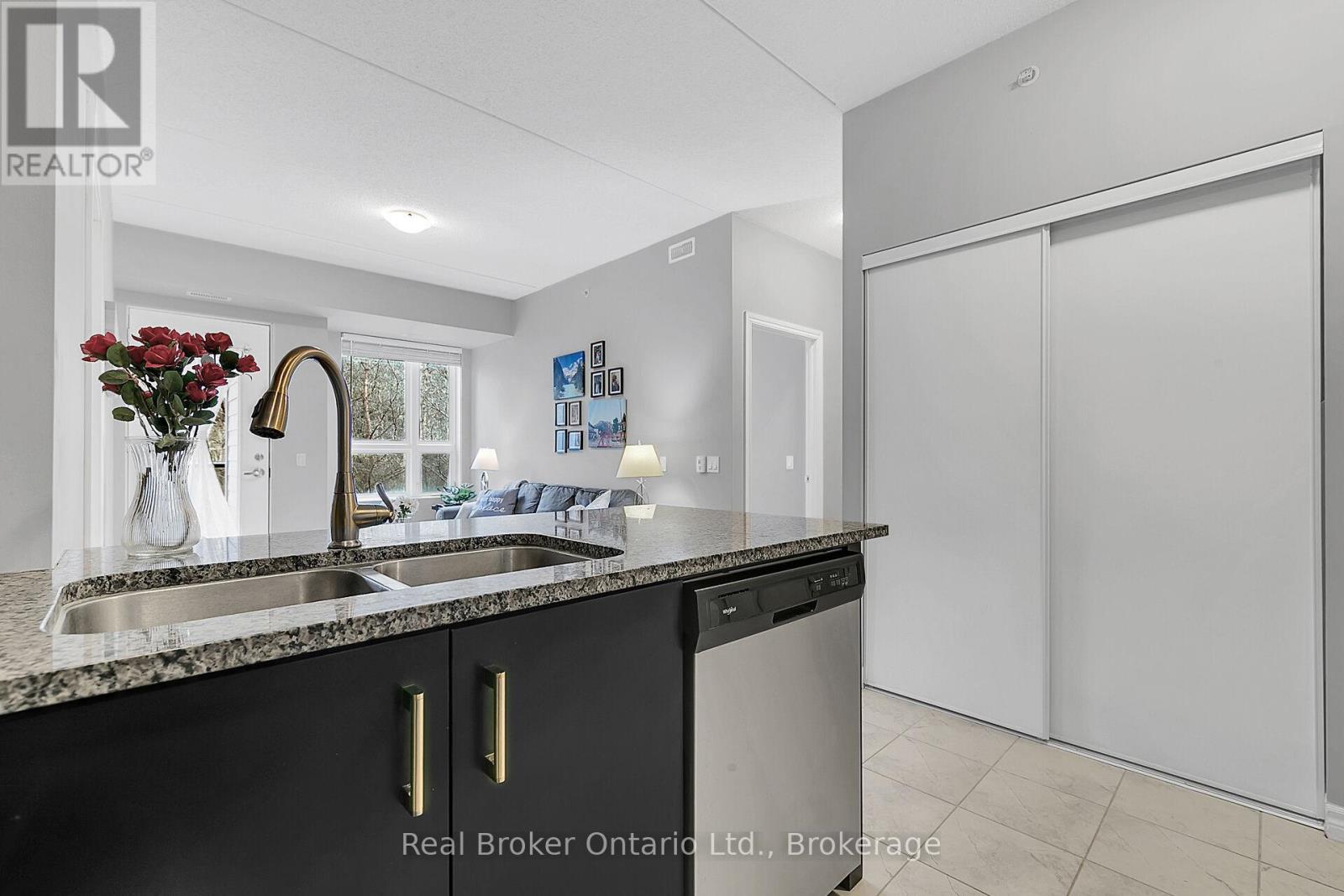 106 - 1284 Gordon Street, Guelph, Ontario  N1L 0M8 - Photo 10 - X12097699