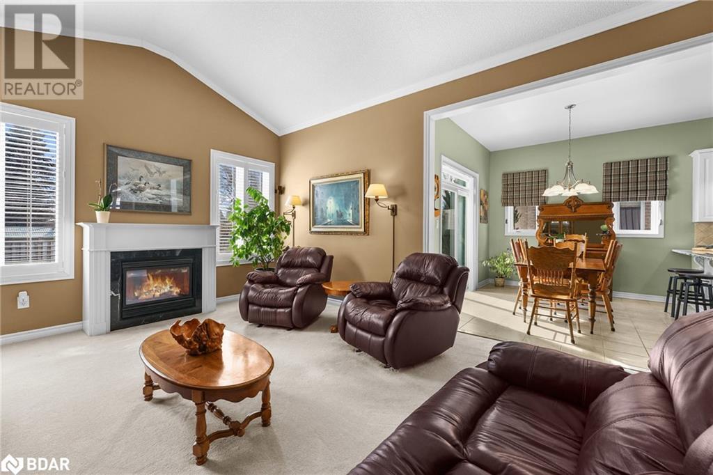 31 Collier Crescent, Angus, Ontario  L3W 0M6 - Photo 8 - 40705005